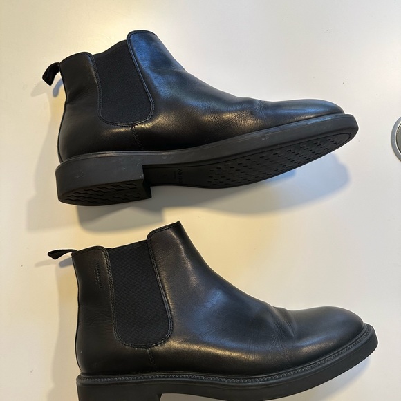 Vagabond Men’s Alex M Chelsea Black Leather Boot. Size 41, US 8 - Picture 9 of 10